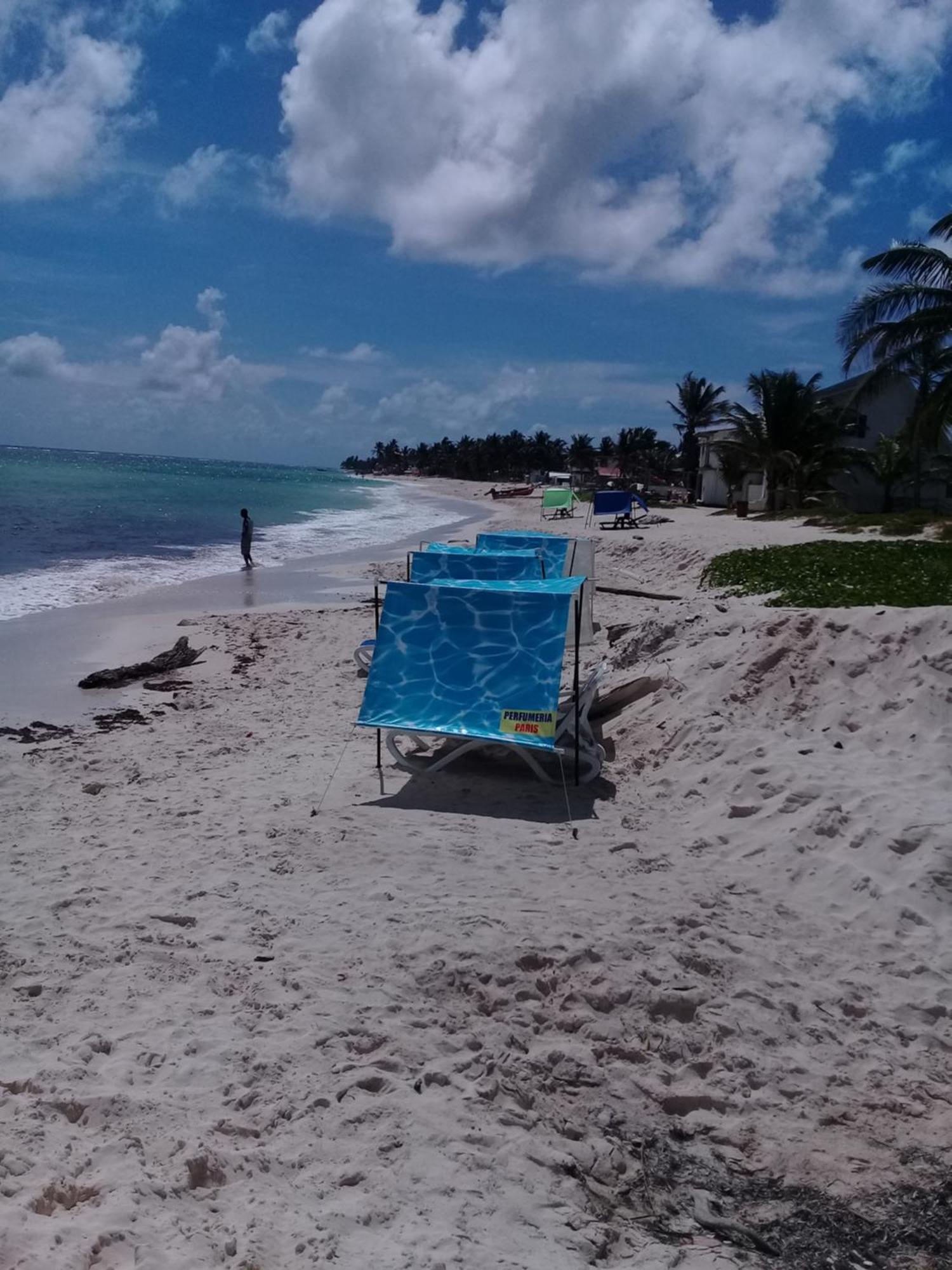 Victoria'S Gennie Bay Village Hostal San Andrés Buitenkant foto