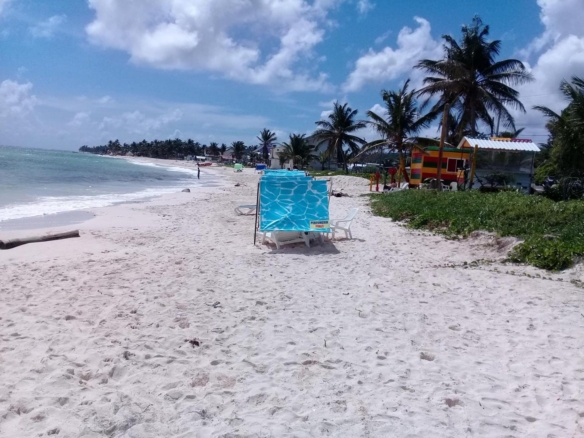 Victoria'S Gennie Bay Village Hostal San Andrés Buitenkant foto