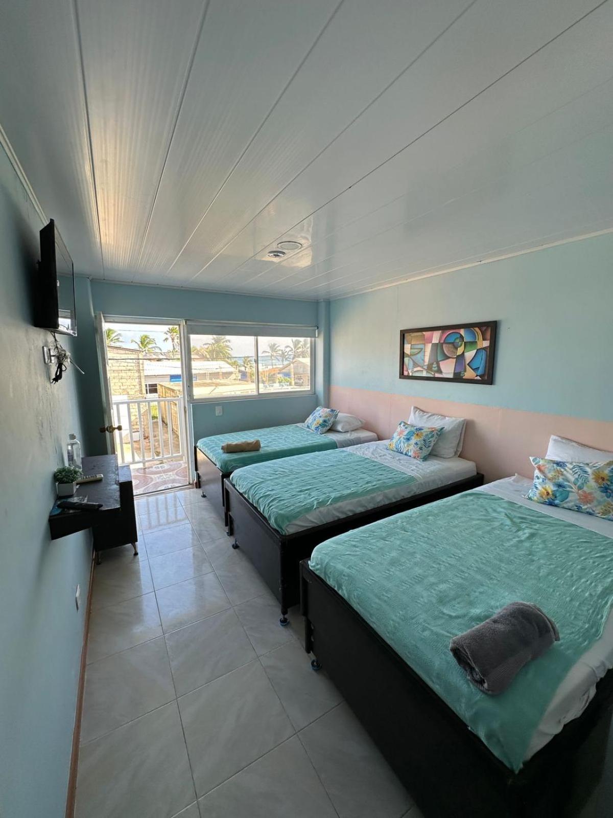 Victoria'S Gennie Bay Village Hostal San Andrés Buitenkant foto