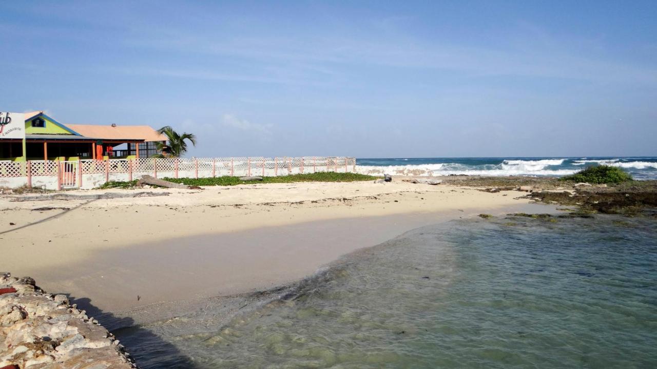 Victoria'S Gennie Bay Village Hostal San Andrés Buitenkant foto