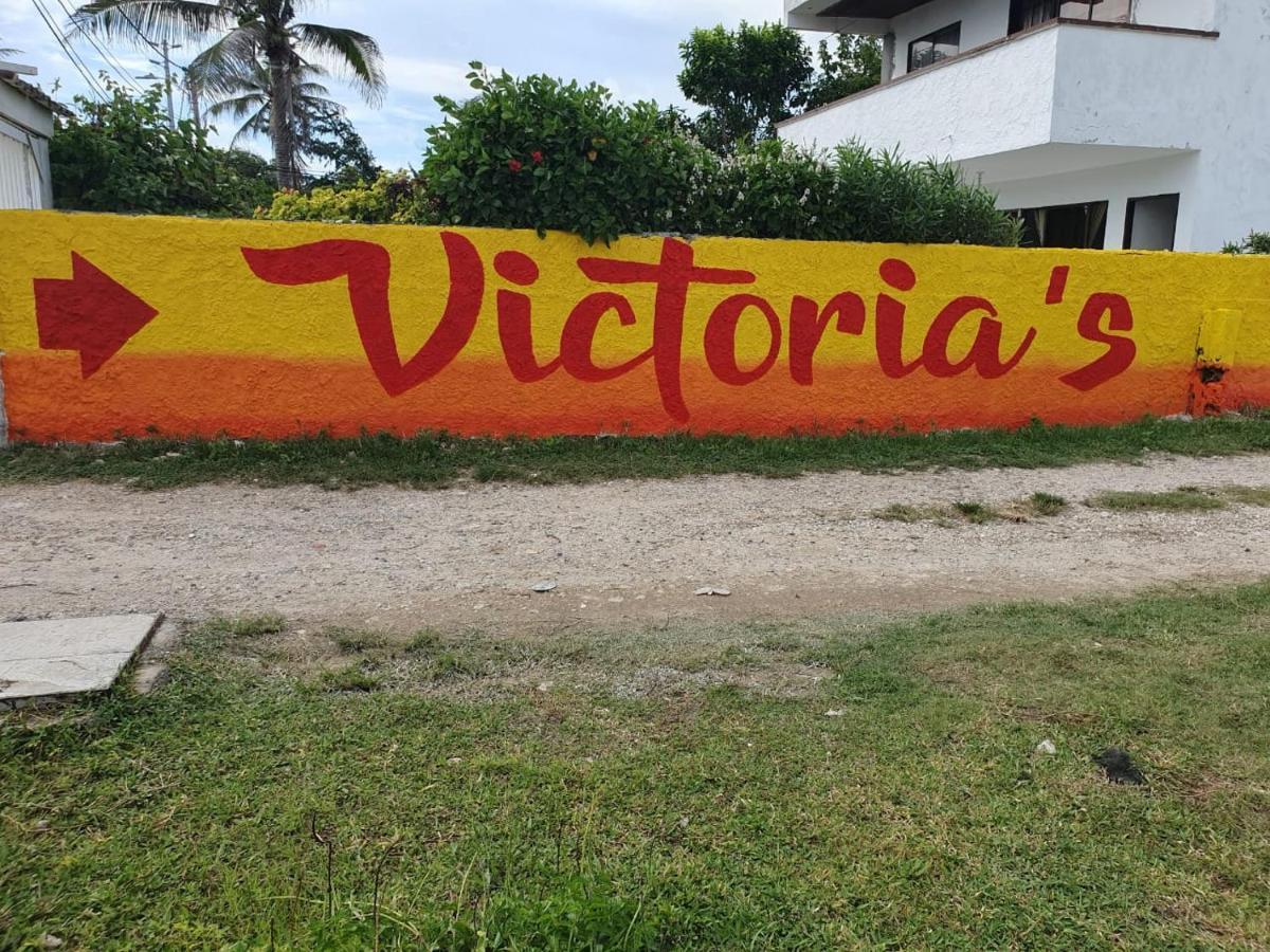 Victoria'S Gennie Bay Village Hostal San Andrés Buitenkant foto